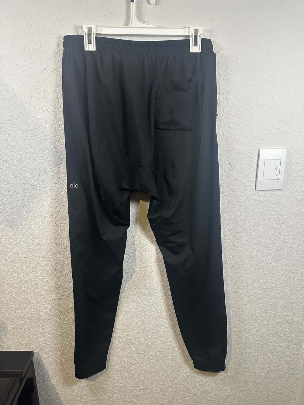 Alo Yoga Jogger Pants Size M Black